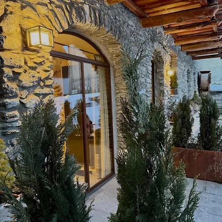 Granuit Alpine * Sauze di Cesana