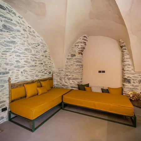 Granuit Alpine * Sauze di Cesana